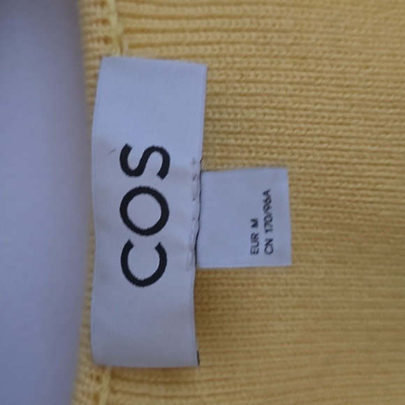 COS Puff-sleeve Knitted Top In Yellow - Picture 5 of 6